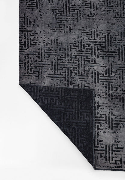 Labyrinth Grey - Black Rug