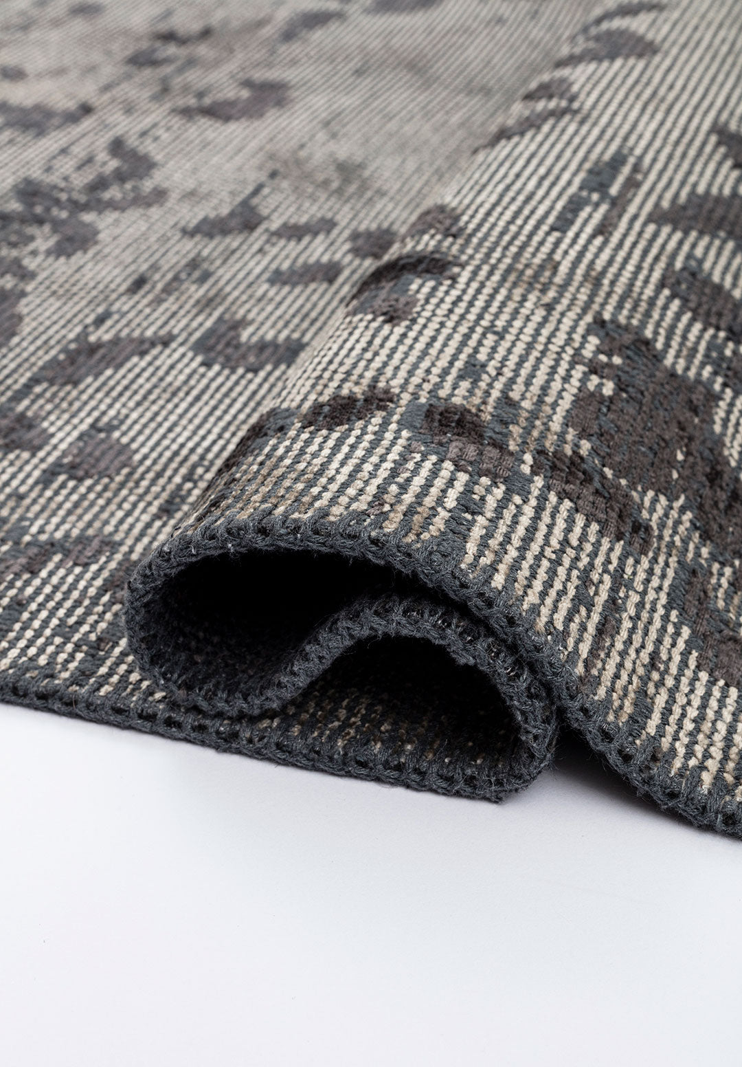Flora Charcoal - Beige Rug
