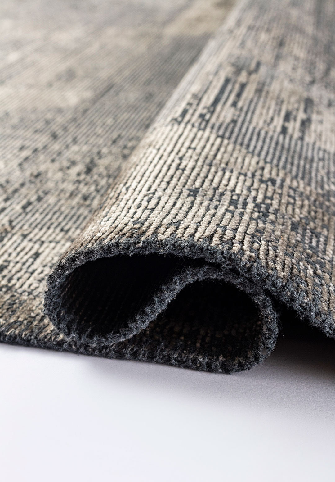 Sharp Beige - Grey Rug