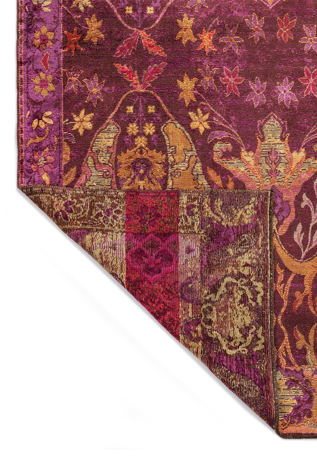 Velorien Plum - Rust Rug