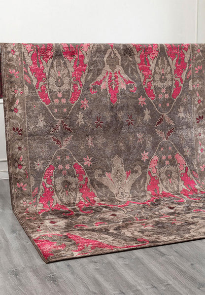 Velorien Anthracite - Fuchsia Rug