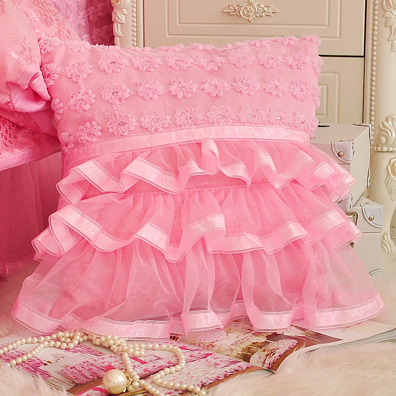 Aaliyah Triple Layered Ruffled Cotton Lace Bedding Set
