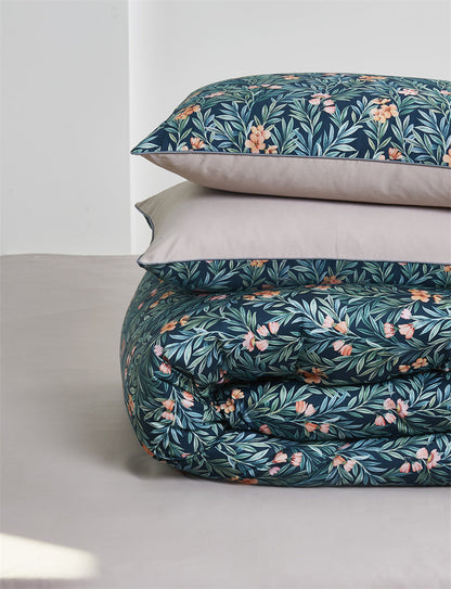 Ebba Ultra Soft Egyptian Cotton Bedding Set