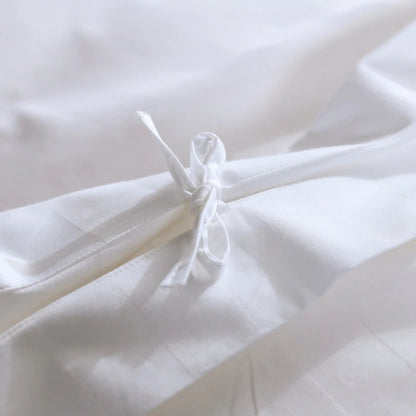 Amara Hotel Stripe Bedding Set