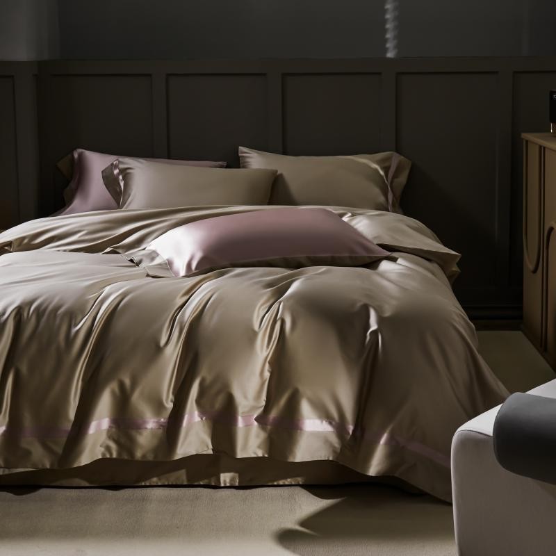 Manya Classic Solid Reversible Egyptian Cotton Bedding Set