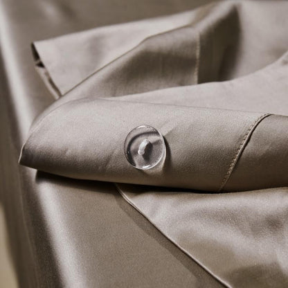 Manya Classic Solid Reversible Egyptian Cotton Bedding Set