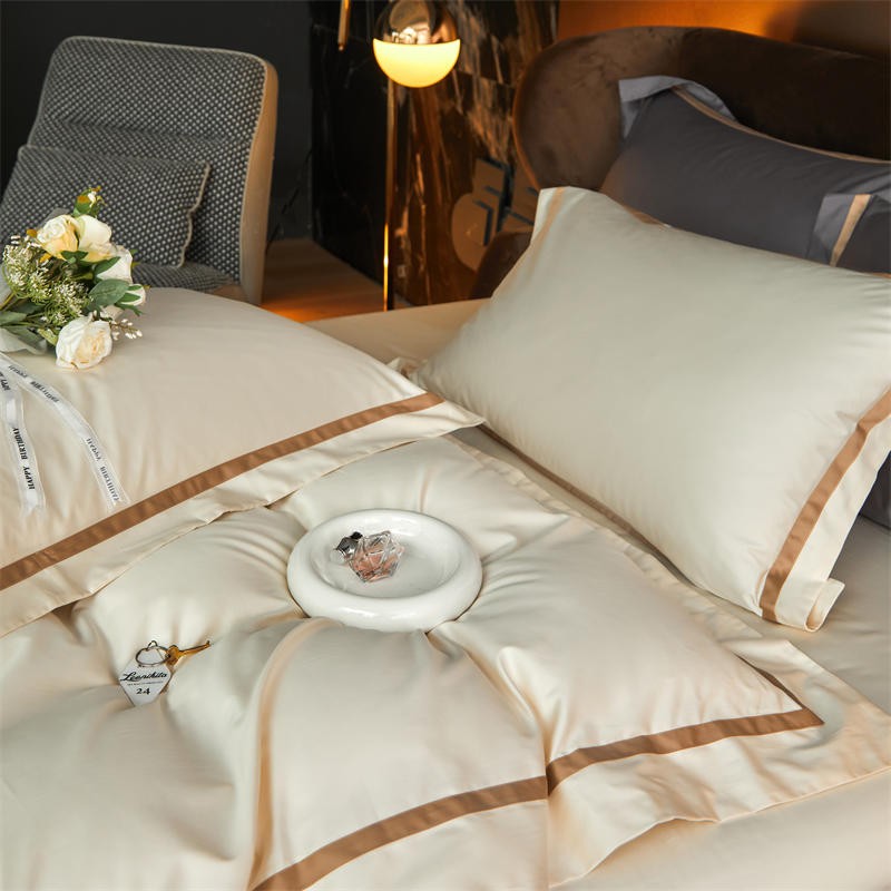 Karine Modern Seamless Solid Egyptian Cotton Bedding Set