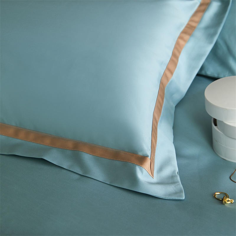 Karine Modern Seamless Solid Egyptian Cotton Bedding Set